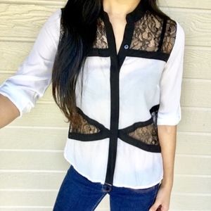 🔴 ELEGANT LACE BLACK & WHITE BUTTON DOWN BLOUSE
